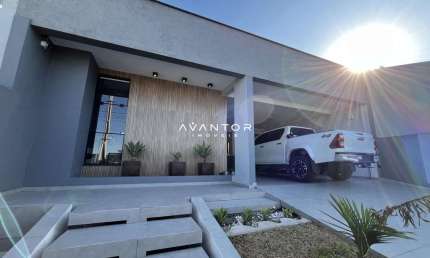 Casa, 3 Dormitórios, 1 Suíte, 3 Banheiros, 2 Vagas, Pinheiro Machado