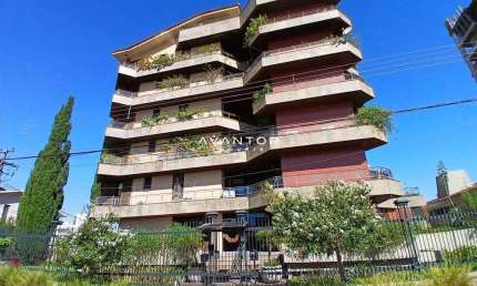 Duplex Alto Padrão De 3 Dormitórios, 3 Suítes, (2) Salas, (2) Lareiras, Churrasq
