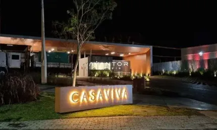 Terreno diferenciado, com excelente localização no Condominio CasaViva