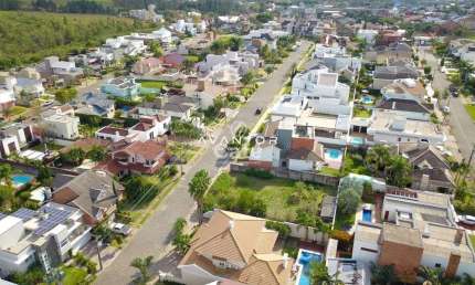 Terreno com 1026m² no condomínio Sociedade De Medicina