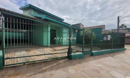 Casa com 3 quartos à venda na Rua Euclides da Cunha, 589, Itararé, Santa Maria