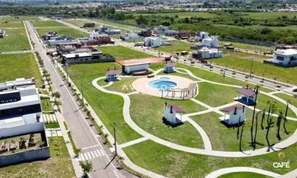 Terreno de 364 m², no Condomínio Cidade Universitária, em Camobi