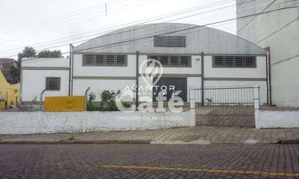 Pavilhão 4 dormitórios à venda Centro Santa Maria/RS