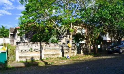 Terreno localizado a minutos do centro da cidade medindo 761m²... excelente para
