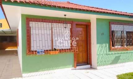 Casa com 3 quartos à venda na Rua João Martins Filho, 55, Camobi, Santa Maria
