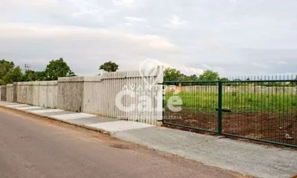 Terreno disponivél para projetos construtivos, área total de 5489,92m²
