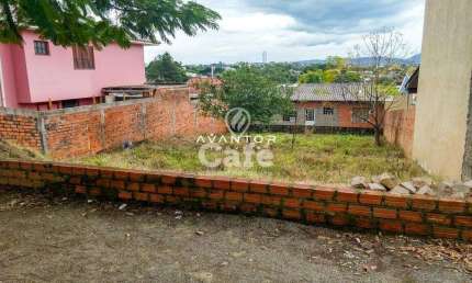 Terreno à venda na Rua dos Jacarandás, S N, Pinheiro Machado, Santa Maria