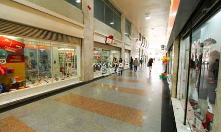 Sala Comercial Alugada - Oportunidade de investimento no Centro de Santa Maria-R