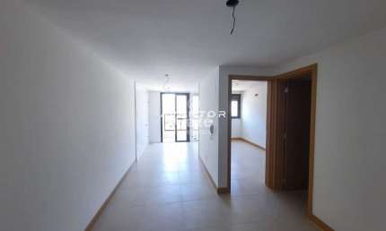Apartamento NOVO de 1 dormitório, sala e cozinha integrados, sacada com churrasq