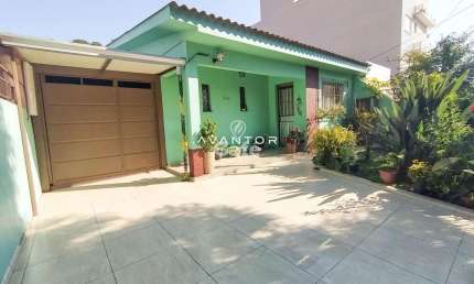Casa, 3 Dormitórios, 3 Banheiros, 3 Vagas, Pátio, 10X30, Passo D'Areia