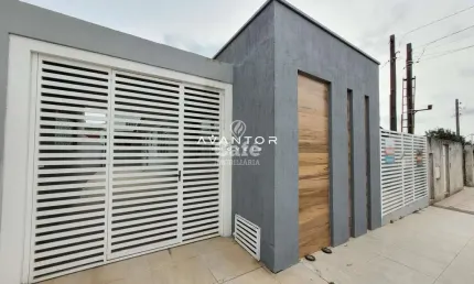 Casa 5 Dormitórios, 3 Banheiros, 3 Vagas, Bairro Juscelino Kubitschek