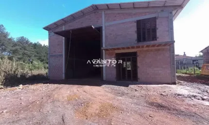 Pavilhão Amplo De 756 m² para Alugar em Excelente Localização.