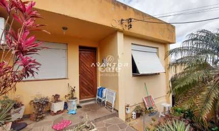Casa com 2 quartos à venda na Rua Princesa Izabel, 120, Nossa Senhora do Perpétuo Socorro, Santa Maria