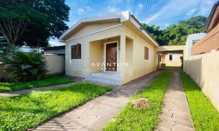 Casa, 4 Dormitórios, 1 Suíte, 4 Vagas, Pátio, Lourdes