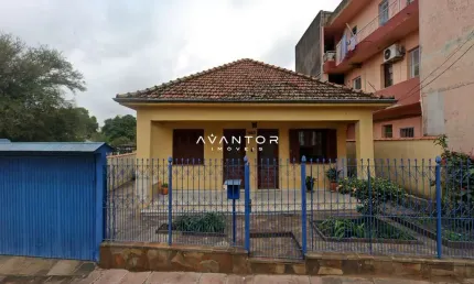 Casa/Terreno a poucos metros do Centro de Santa Maria