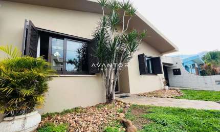 Casa, 3 Dormitórios, 1 Suíte, 4 Banheiros, Espaço Gourmet, Piscina, Duque De Cax