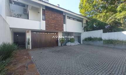 Sala Comercial no Bairro Medianeira De 60 m² , Dividida em 3 Salas (Depósito), B