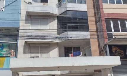 Sala Comercial Térrea no Centro De 110 m², mais subsolo (depósito) e Banheiro.
