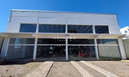 Pavilhão Amplo No Bairro Pinheiro Machado De 1000 m², mais 2 Banheiros e Estacio
