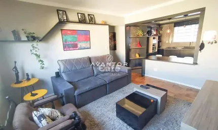 Apartamento, 3 Dormitórios, 1 Suíte, 2 Banheiros, 1 Vaga, Lareira, Semimobiliado