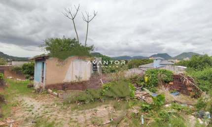 Terreno 10 x 40 , localizado no Bairro Menino Jesus