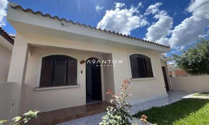 Casa, 3 Dormitórios, 1 Suíte, 2 Banheiros, 3 Vagas, Pátio, Pinheiro Machado