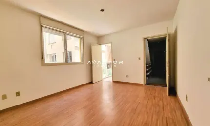 Apartamento, 2 Dormitórios, 2 Banheiros, 1 Vaga, Centro
