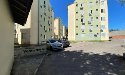 Apartamento aconchegante de 2 dormitórios no terceiro andar do Residencial Vento