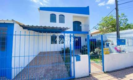 Casa com 2 quartos à venda na Rua Visconde de Mauá, 182, Duque de Caxias, Santa Maria, 184 m2 por R$ 450.000