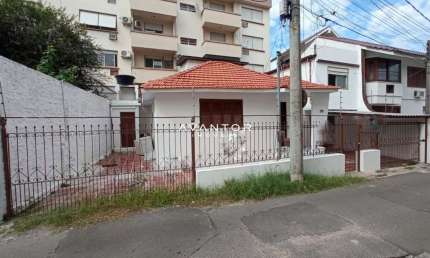 Casa De 3 Dormitórios, Suíte, Sala, Cozinha Americana, 2 Banheiros, Área De Serv