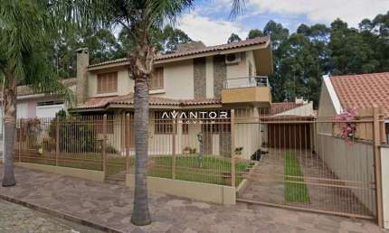Casa Duplex Em Camobi De 3 Dormitórios, Suíte, Sala 2 Ambientes, 2 Banheiros, La