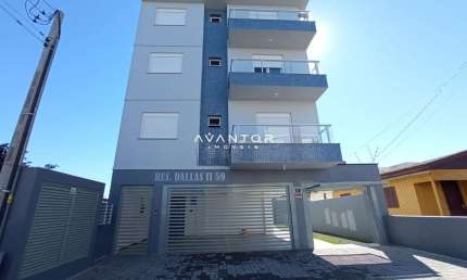 Apartamento Amplo Em Camobi De 2 Dormitórios, Suíte, Sala De Estar, Banheiro Soc