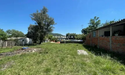 Oportunidade de um excelente terreno amplo de 625m², pronto para sua construção.