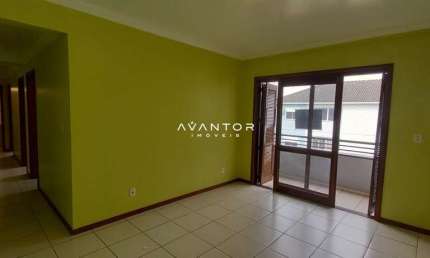 Apartamento dois dormitórios, duas sacadas e uma vaga, á venda em Camobi.