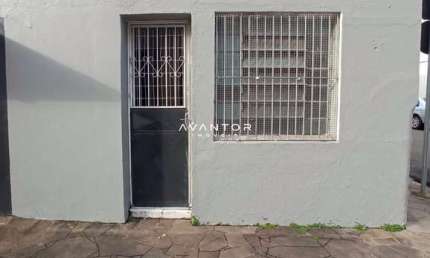 Sala Comercial De 30 m² Bem Localizada Em Santa Maria.