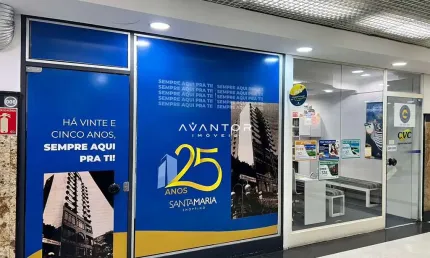 Sala comercial à venda na Calçadão Salvador Isaia, 1263, Centro, Santa Maria