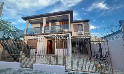 Casa com 7 quartos à venda na Rua Raimundo Correia, 400, Carolina, Santa Maria