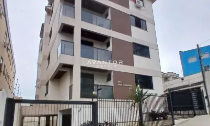 Apartamento De 1 Dormitório, Suíte, Sala De Estar, Cozinha Americana, Área De Se