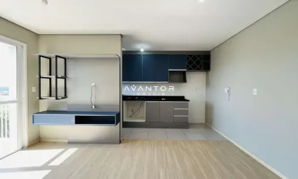 Apartamento com 2 Dormitórios, Garagem coberto, Sacada, Churrasqueira, Mobiliado