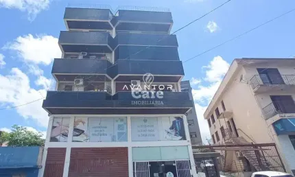 Apartamento De 2 Dormitórios, Sala De Estar, Banheiro Social, Cozinha, Área De S