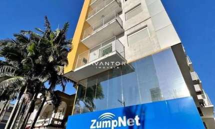 Apartamento com 02 dormitórios, churrasqueira e vaga de garagem em um dos reside