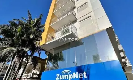 Apartamento com 02 dormitórios, churrasqueira e vaga de garagem em um dos reside