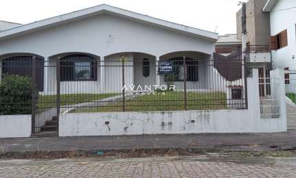Casa com 3 quartos à venda na Rua Honorio Magno, 215, Duque de Caxias, Santa Maria