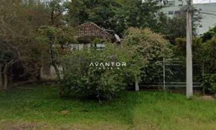 Terreno à venda no Bairro Menino Jesus, medindo 250 metros²