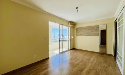 Apartamento, 2 Dormitórios, 1 Suíte, 2 Banheiros, 1 Vaga, Centro