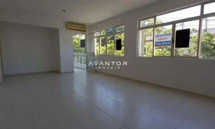 Apartamento com 3 quartos à venda na Rua Vale Machado, 982, Centro, Santa Maria