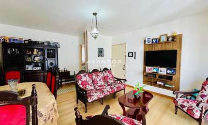 Apartamento à venda no Bairro Nossa Senhora de Fátima com garagem