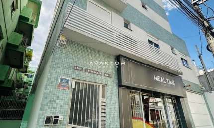 Apartamento à venda - 2 dormitórios, box garagem e amplo terraço