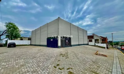Barracão / Galpão / Depósito para alugar na Rua Venâncio Aires, 31, Noal, Santa Maria