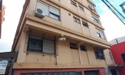 Apartamento Central De 1 Dormitório, Sala de Estar, Banheiro Social, Cozinha e Á
